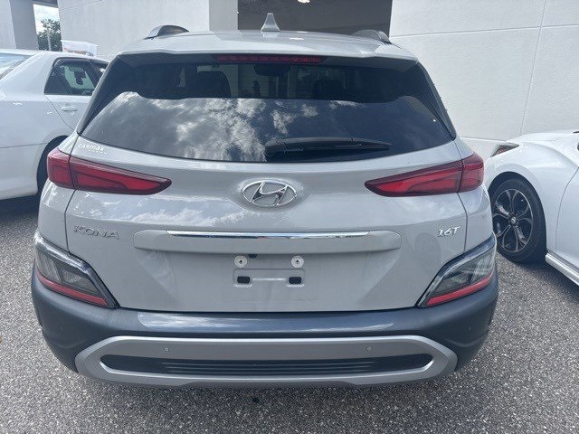 2022 Hyundai Kona Limited photo 7