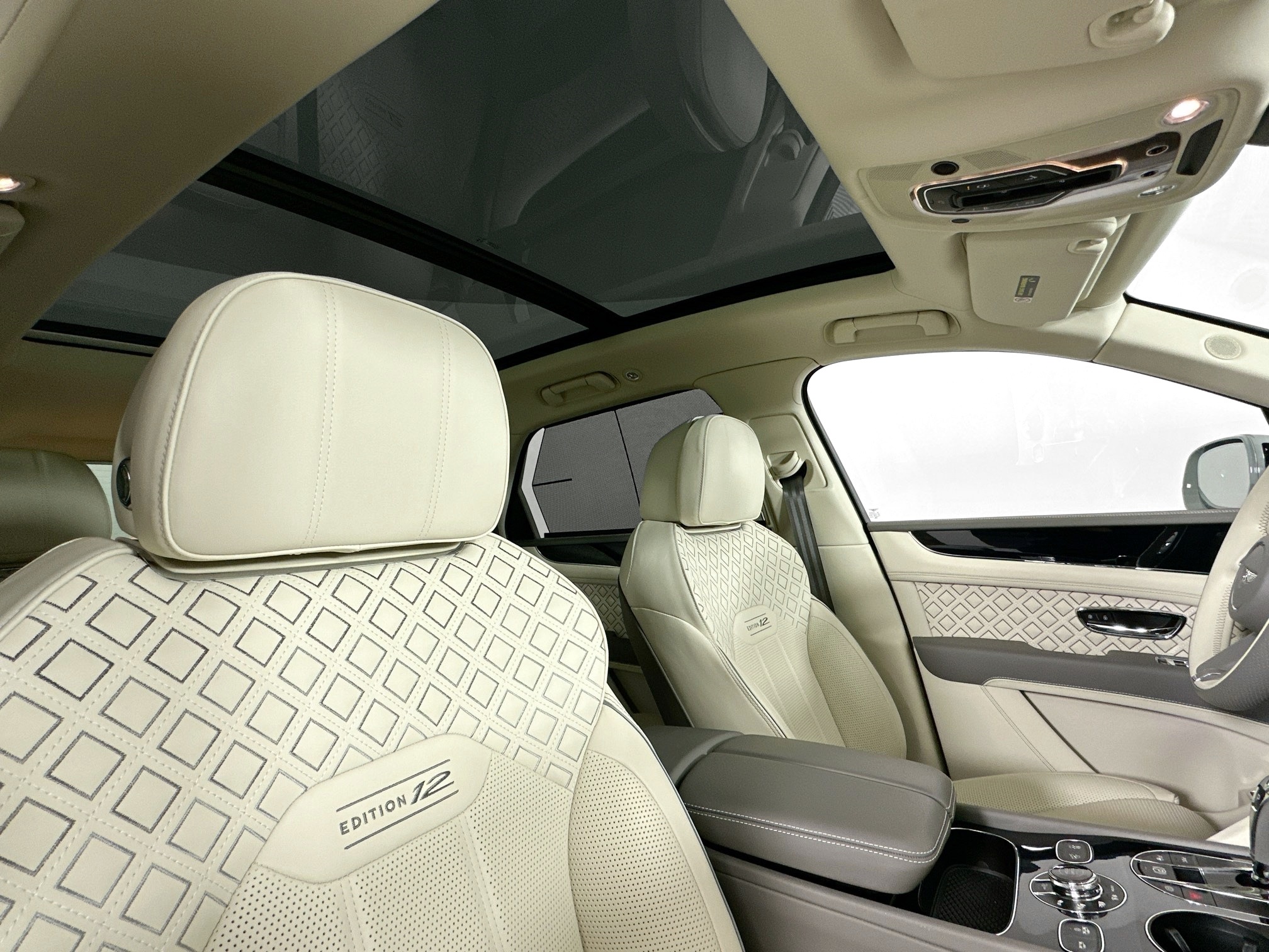 used 2023 Bentley Bentayga car, priced at $209,998