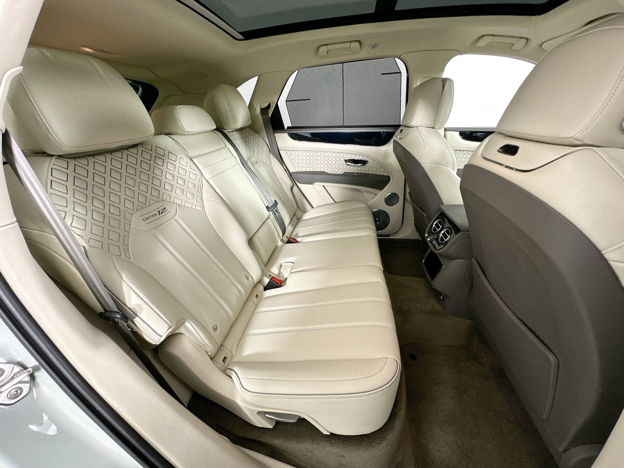 used 2023 Bentley Bentayga car, priced at $209,998