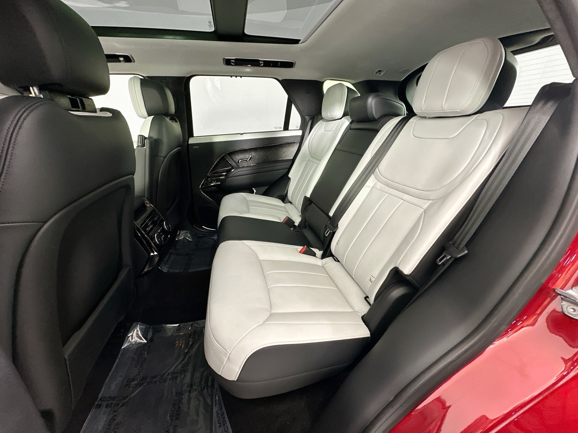 used 2023 Land Rover Range Rover Sport car, priced at $88,998