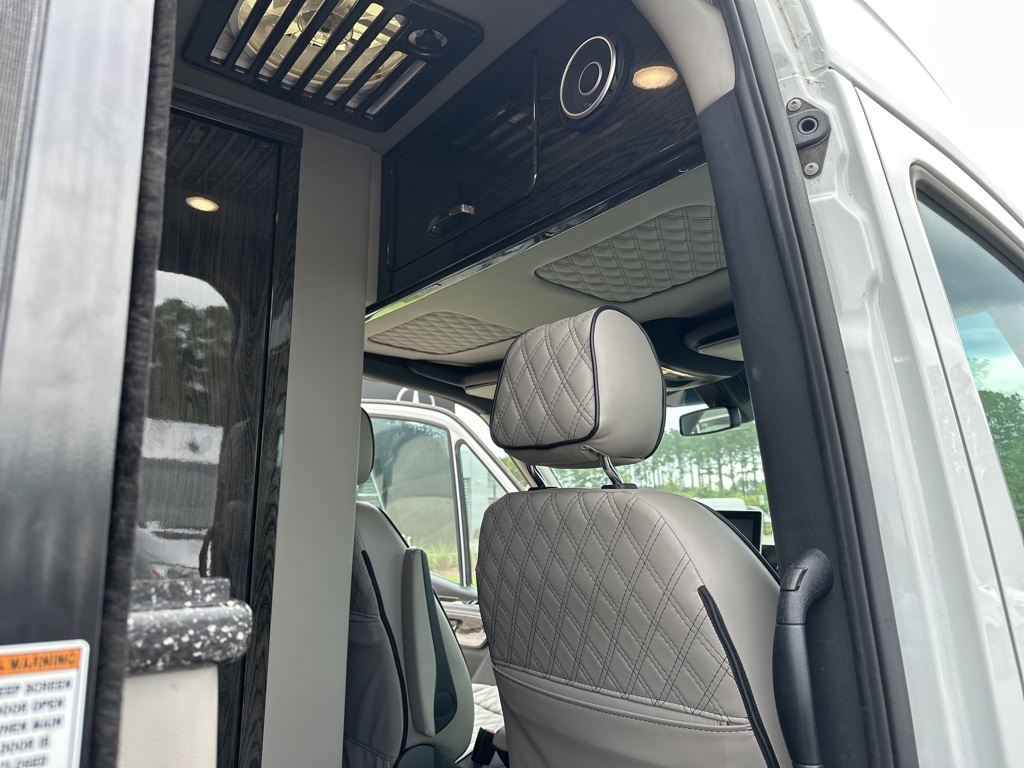 Used 2021 Mercedes-Benz Sprinter 2500 Standard Roof RWD Camper Van for sale #MV1612A - photo 8