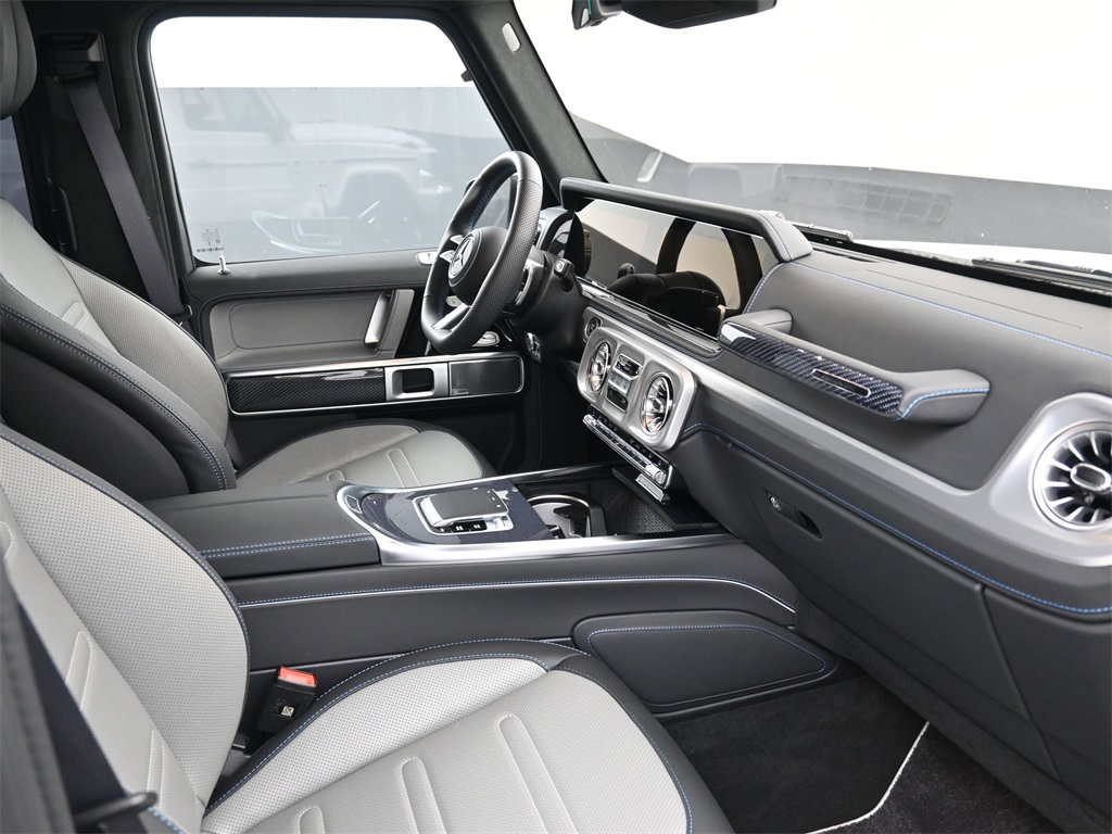 Used 2025 Mercedes-Benz G-Class G580 with VIN W1NWM0AB4SX041099 for sale in Miami, FL