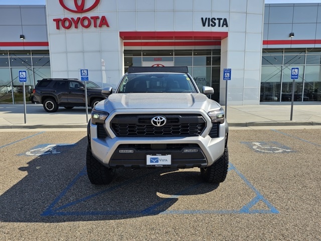2025 Toyota Tacoma TRD Off-Road Double Cab photo 2