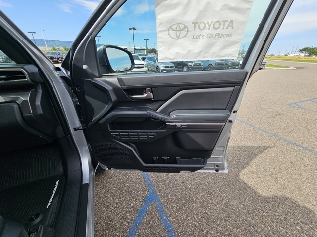 2025 Toyota Tacoma TRD Off-Road Double Cab photo 20