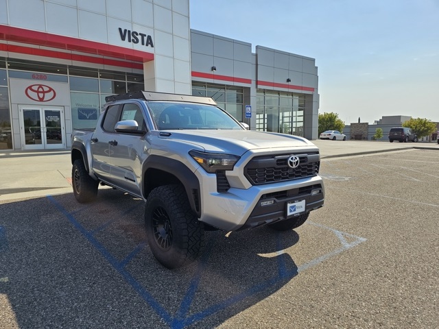 2025 Toyota Tacoma TRD Off-Road Double Cab photo 3