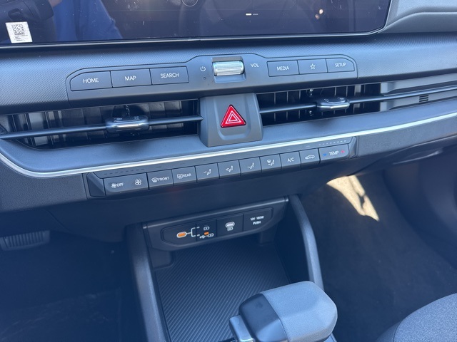 2025 Kia K4 LXS photo 13
