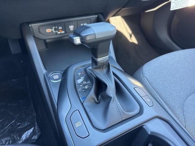 2025 Kia K4 LXS photo 14