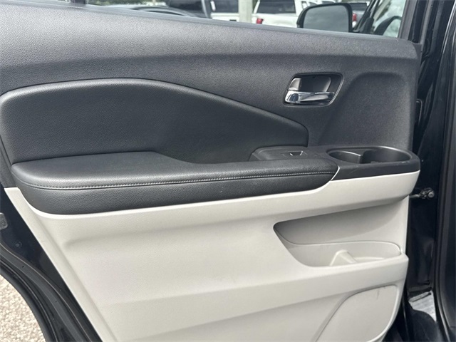 2020 Honda Pilot EX photo 9