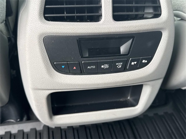 2020 Honda Pilot EX photo 13