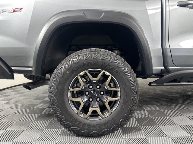 2026 Chevrolet Colorado ZR2 photo 10