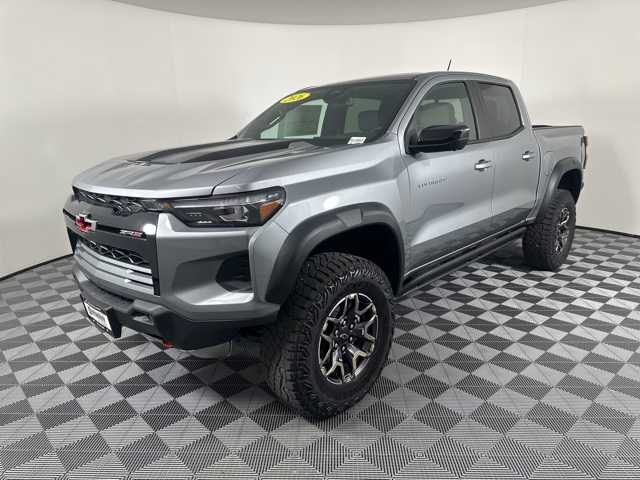 2026 Chevrolet Colorado ZR2 photo 7