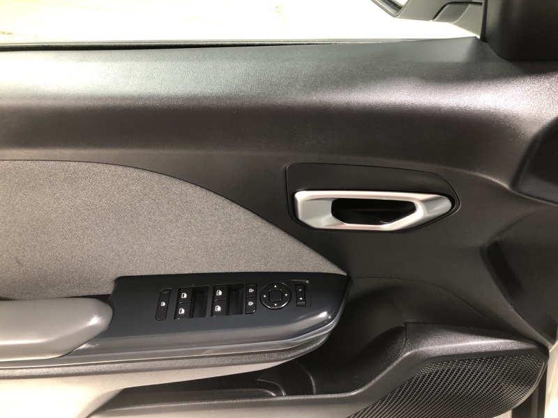 2025 Kia K4 EX photo 17