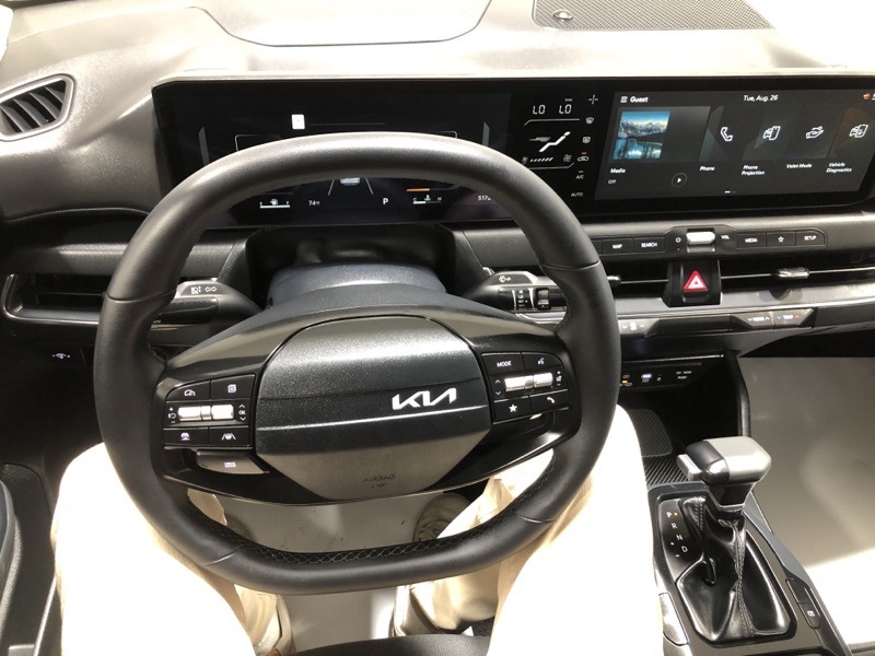 2025 Kia K4 EX photo 21