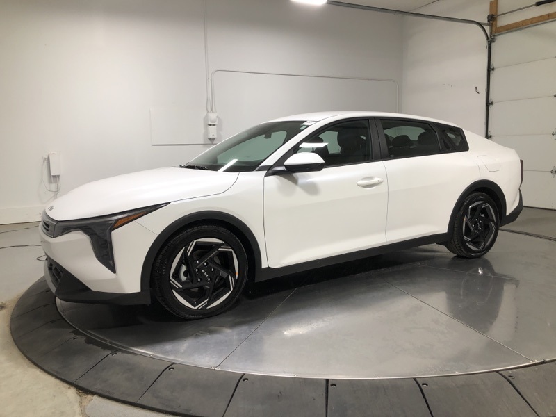 2025 Kia K4 EX photo 4