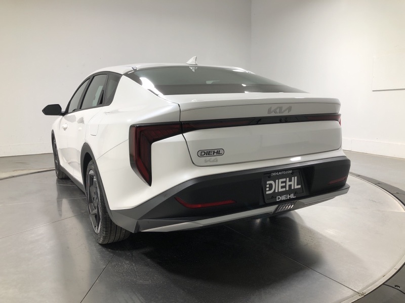 2025 Kia K4 EX photo 5