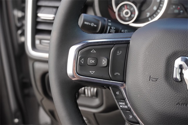 2025 Ram 1500 Laramie photo 25
