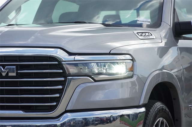 2025 Ram 1500 Laramie photo 4