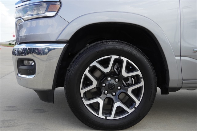 2025 Ram 1500 Laramie photo 5