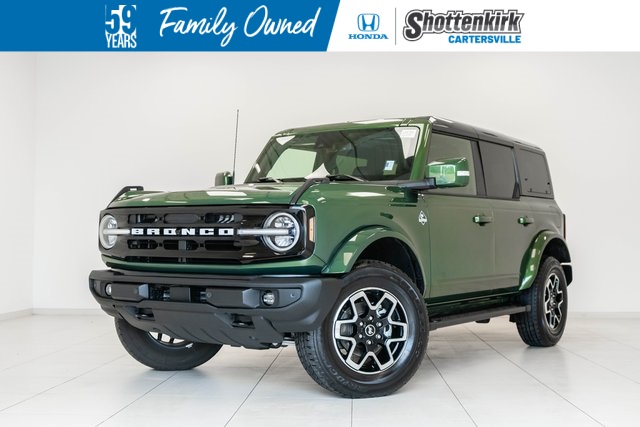 2024 Ford Bronco 4-Door Outer Banks's photo