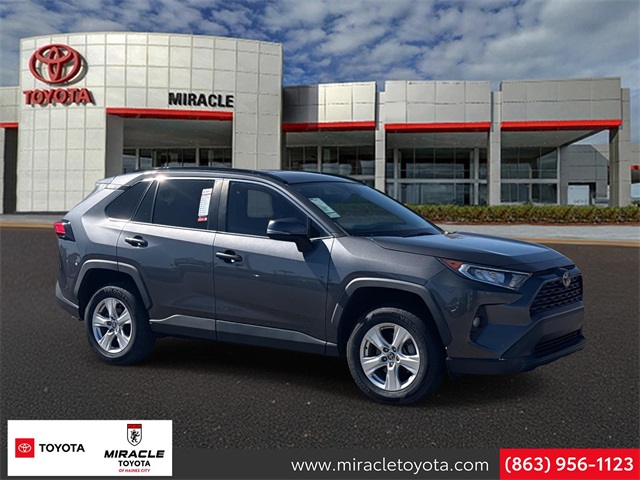 2021 Toyota RAV4 XLE