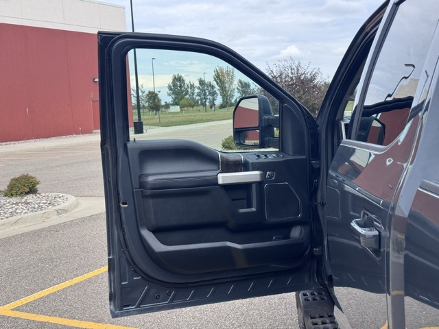 2021 Ford F-350 LARIAT