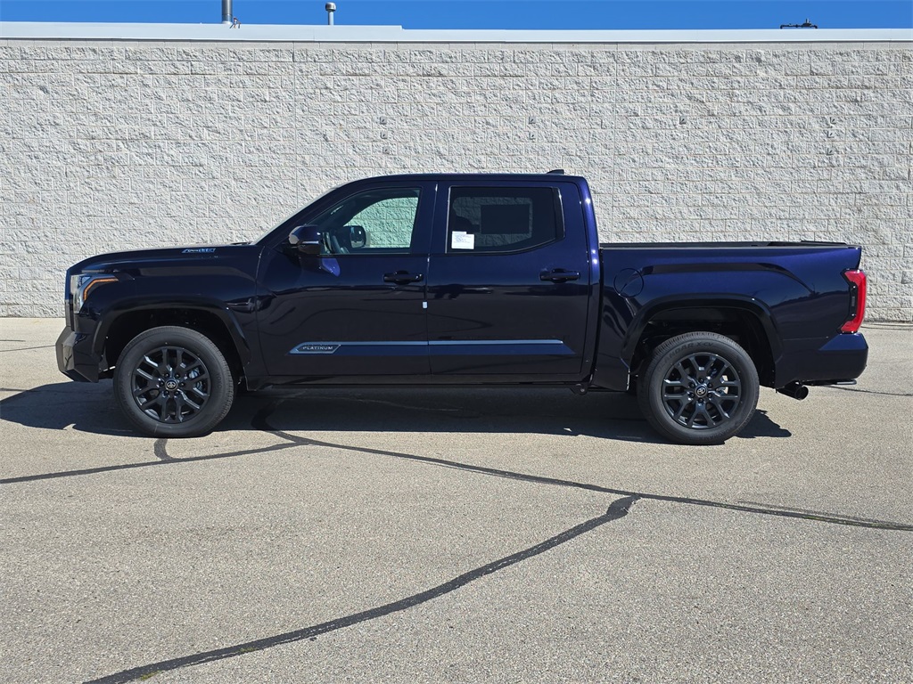 2026 Toyota Tundra CrewMax Platinum photo 10