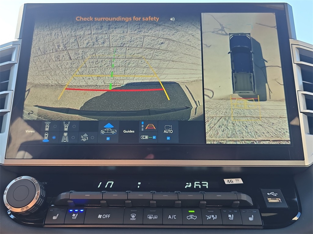 2026 Toyota Tundra CrewMax Platinum photo 22
