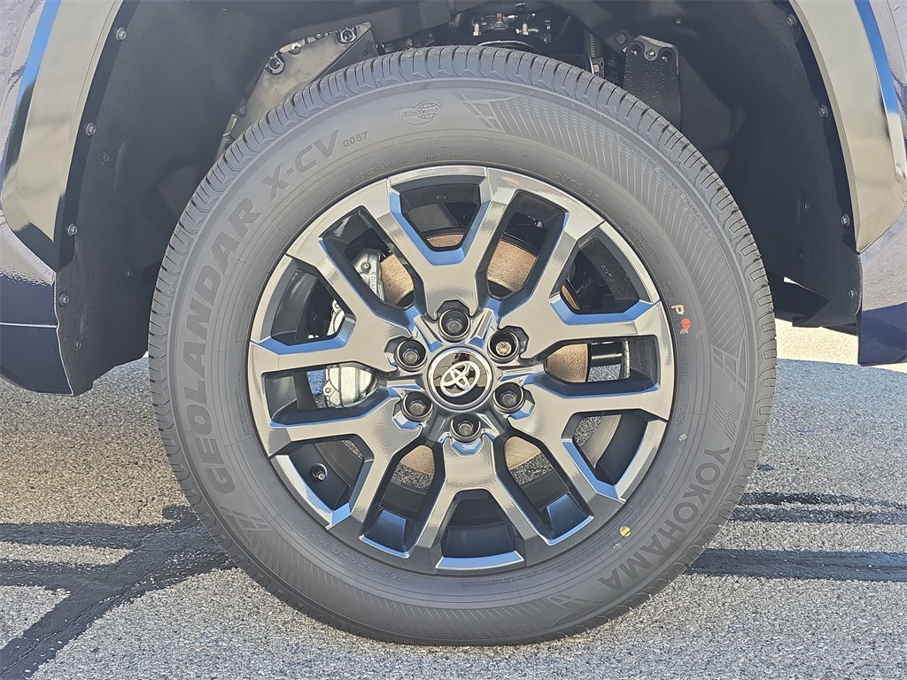 2026 Toyota Tundra CrewMax Platinum photo 40