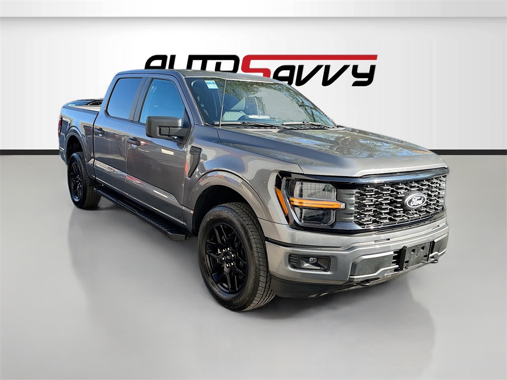 2025 Ford F-150 STX's photo