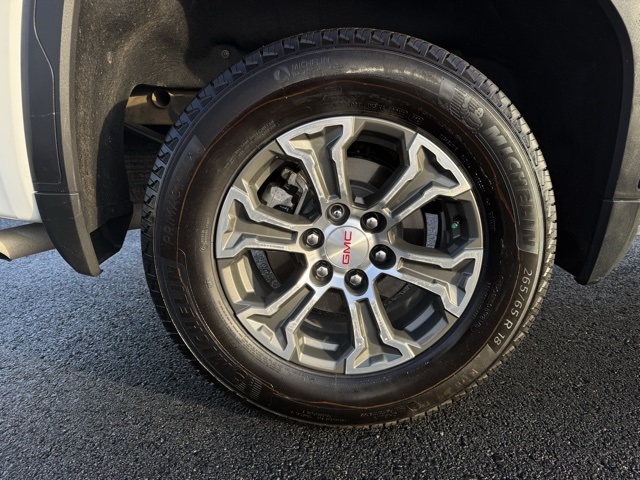 used 2025 GMC Sierra 1500 car, priced at $44,799