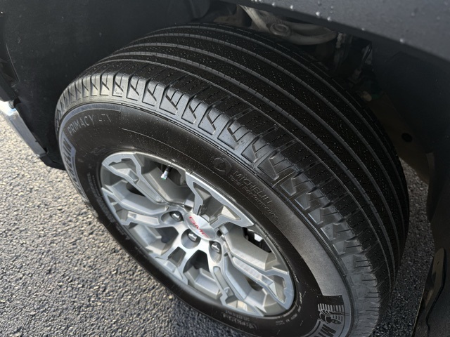 used 2025 GMC Sierra 1500 car, priced at $44,799