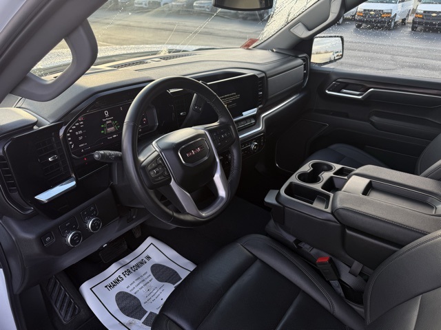 used 2025 GMC Sierra 1500 car, priced at $44,799