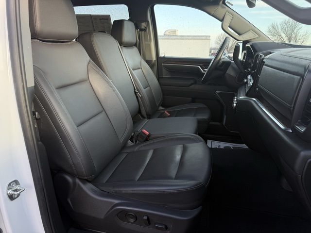 used 2025 GMC Sierra 1500 car, priced at $44,799