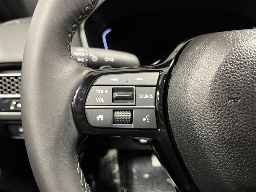 2025 Honda Civic Hybrid Sport Hatchback 4 Dr. FWD 17