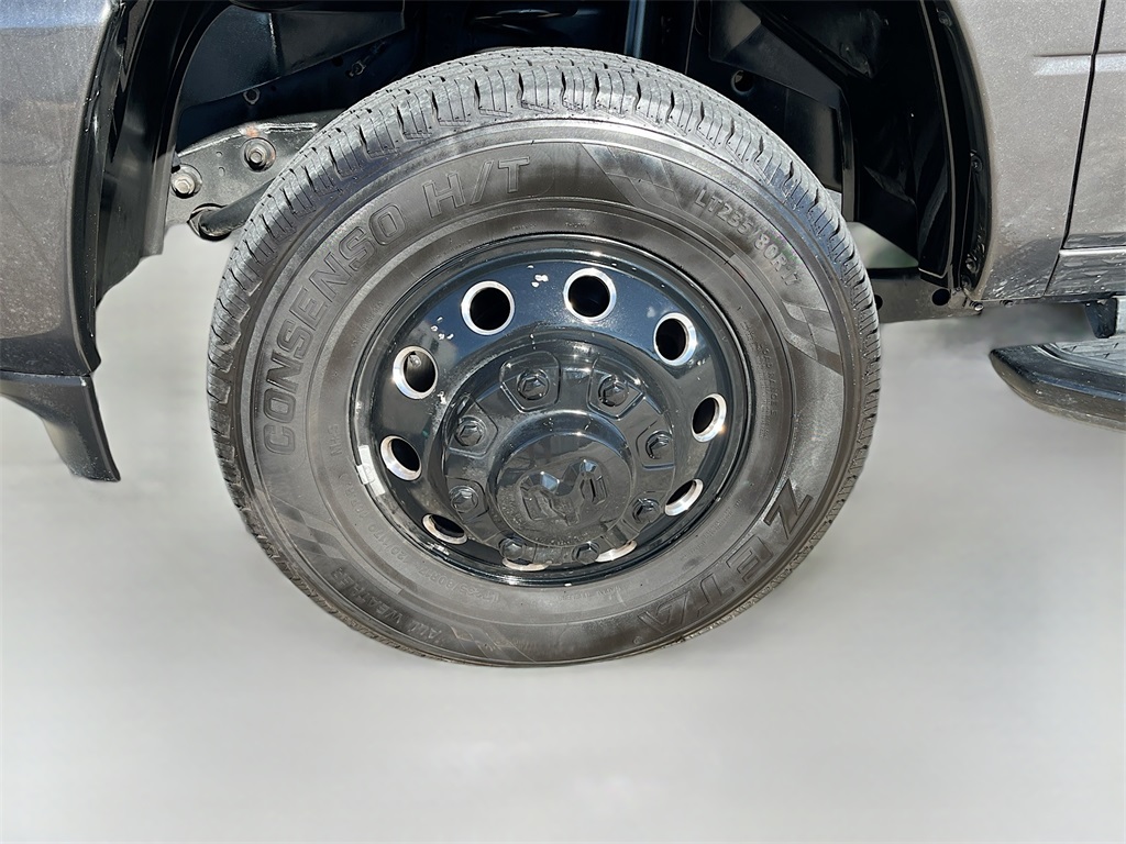 2023 Ram 3500 Big Horn photo 30