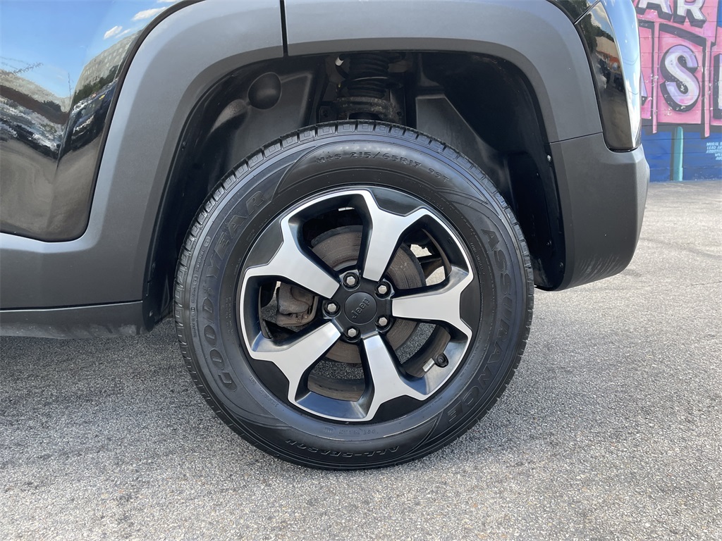 2020 Jeep Renegade Trailhawk photo 5