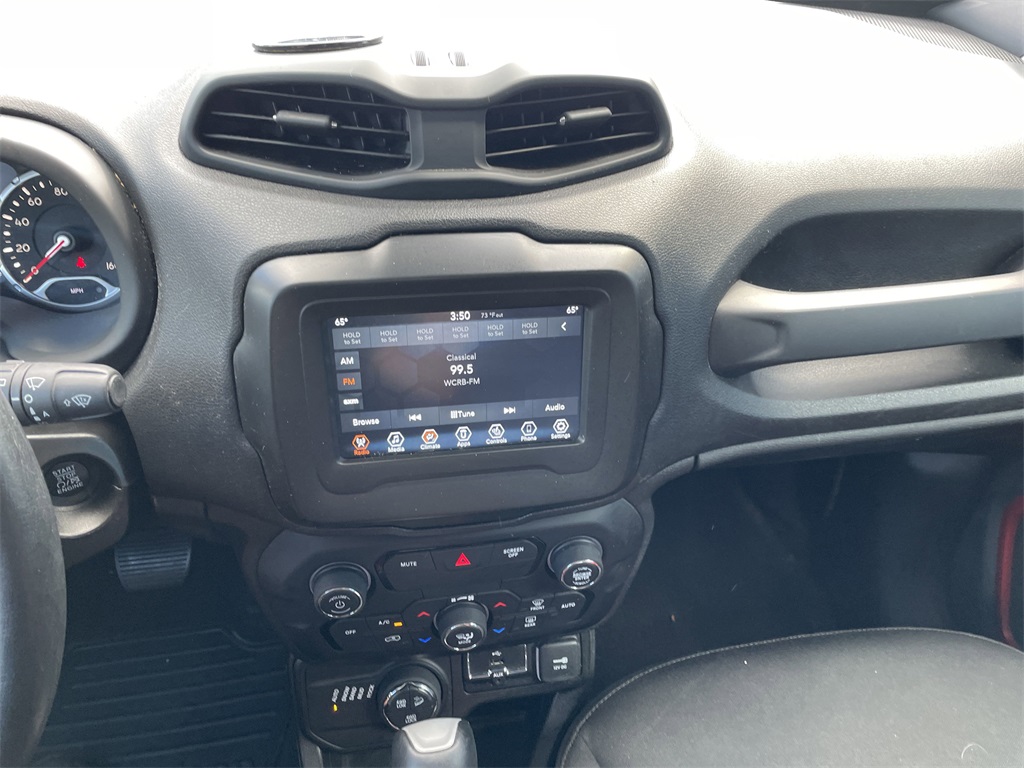 2020 Jeep Renegade Trailhawk photo 13