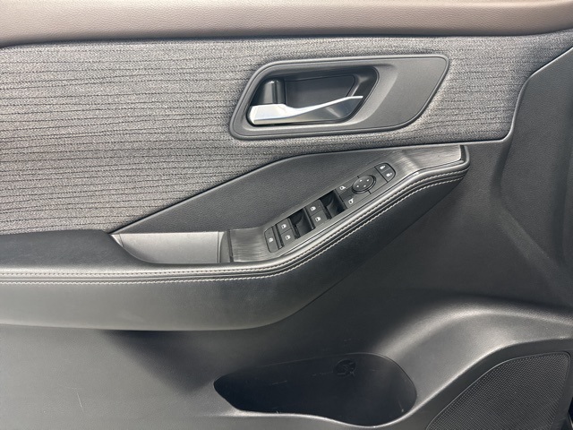 used 2023 Nissan Rogue car, priced at $21,998