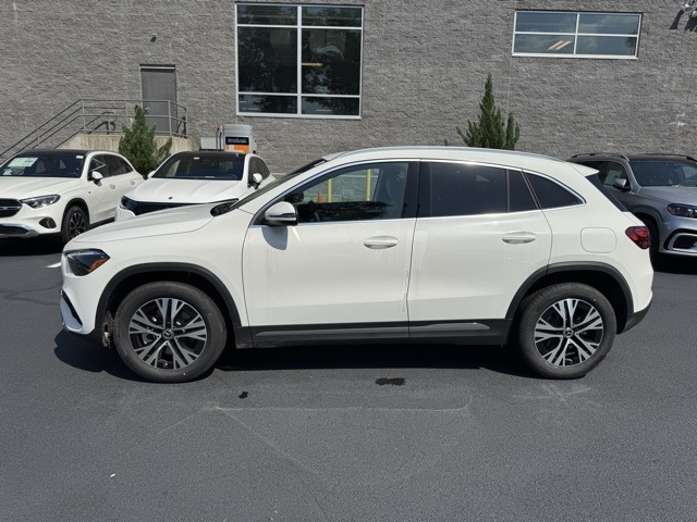 2025 Mercedes Benz GLA 250 4MATIC photo 6