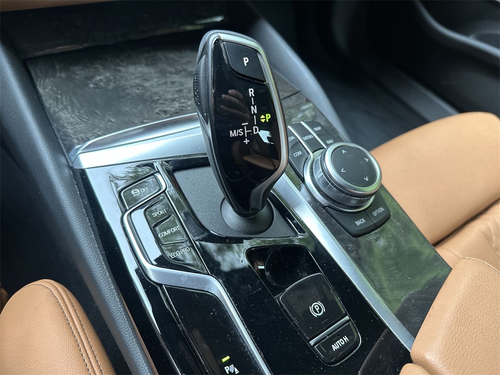 5 Series Sedan 530i xDrive