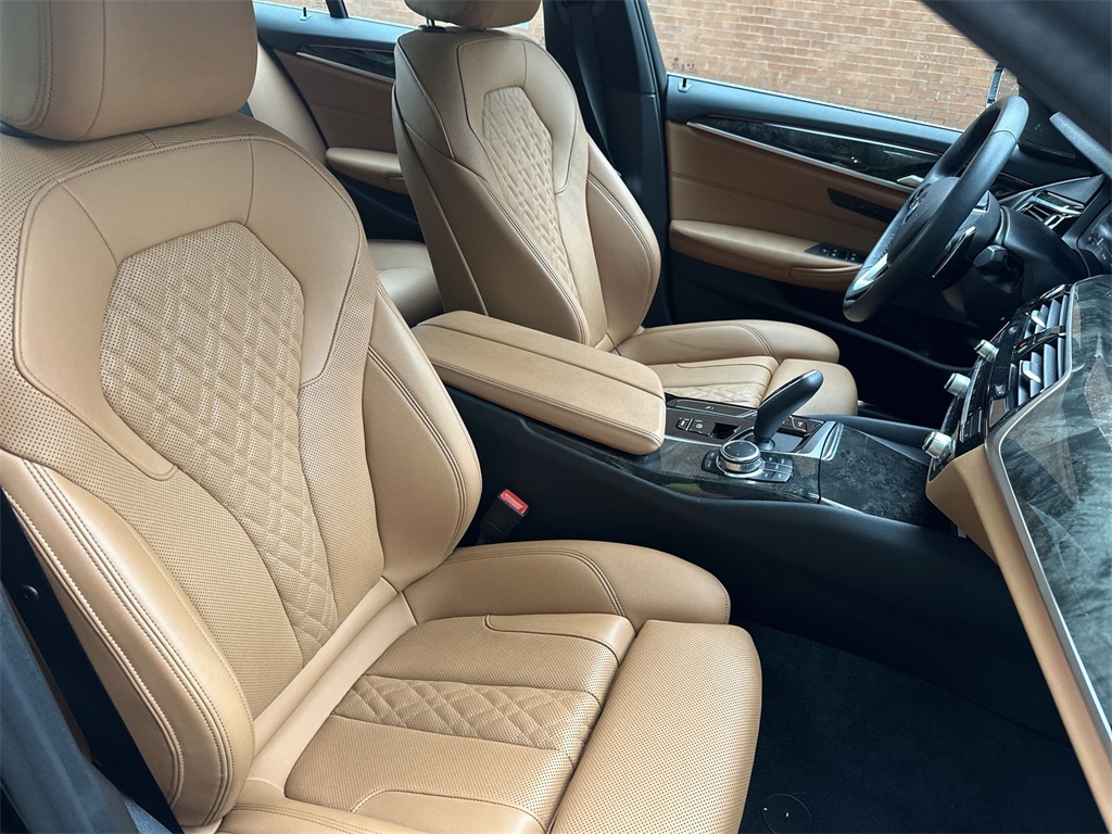 5 Series Sedan 530i xDrive