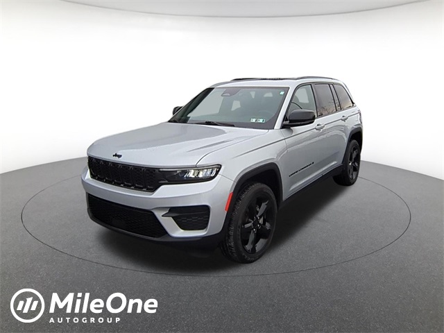 used 2024 Jeep Grand Cherokee car, priced at $31,911