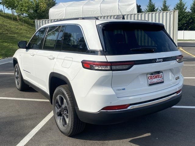 new 2024 Jeep Grand Cherokee car, priced at $56,037