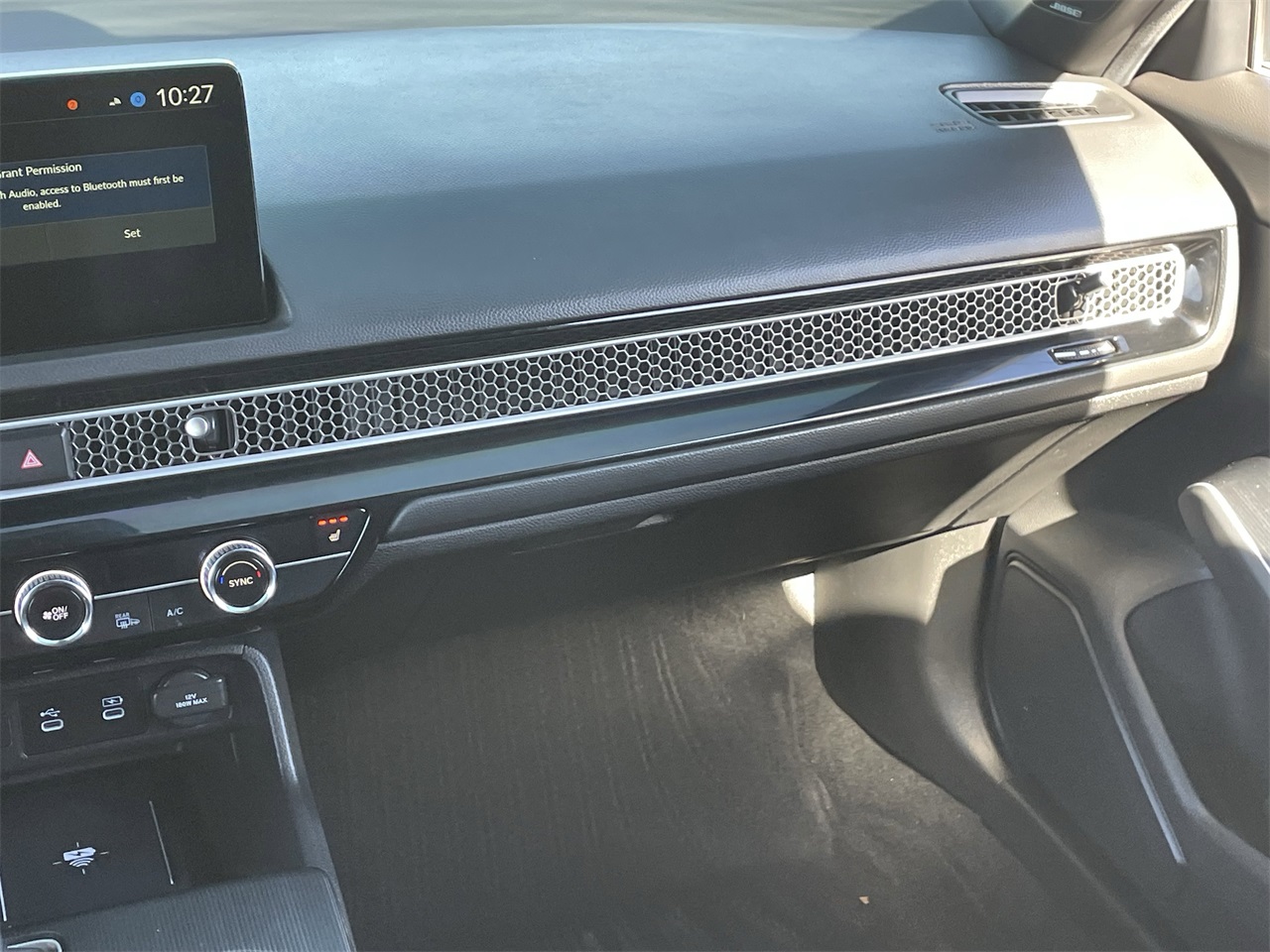 used 2025 Honda Civic Hybrid car, priced at $25,998