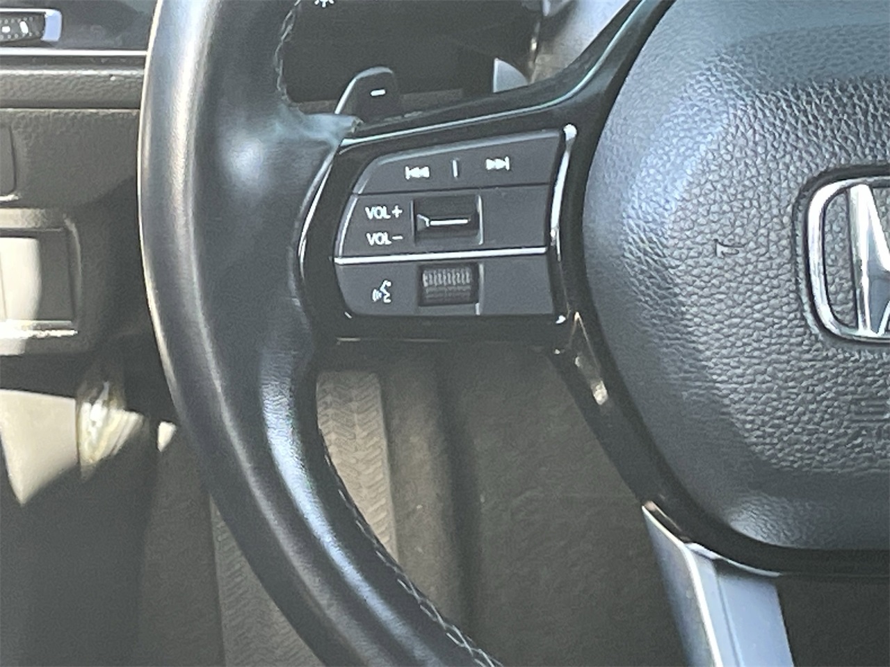 used 2025 Honda Civic Hybrid car, priced at $25,998