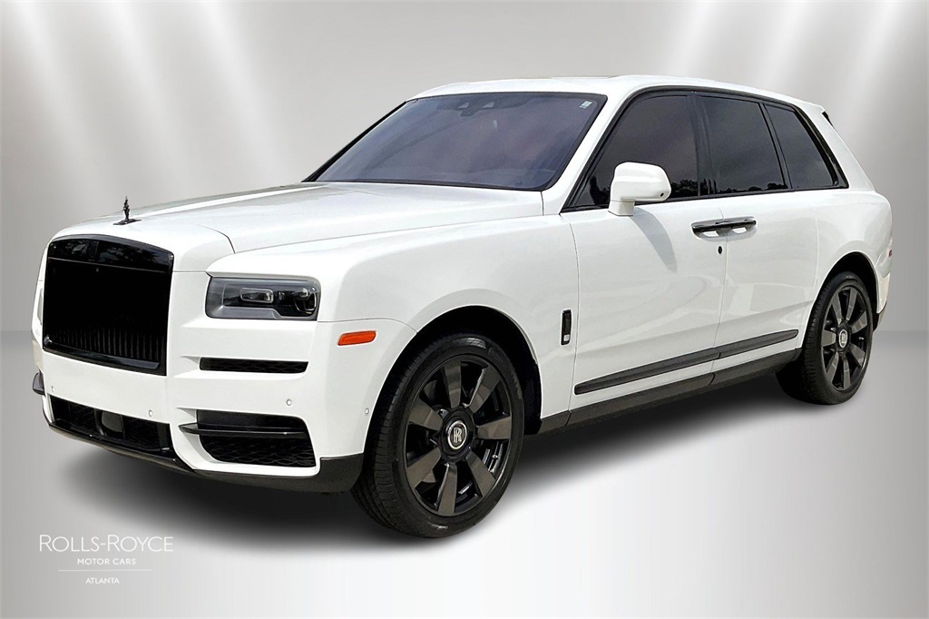 2021 Arctic White Rolls-Royce Cullinan SUV