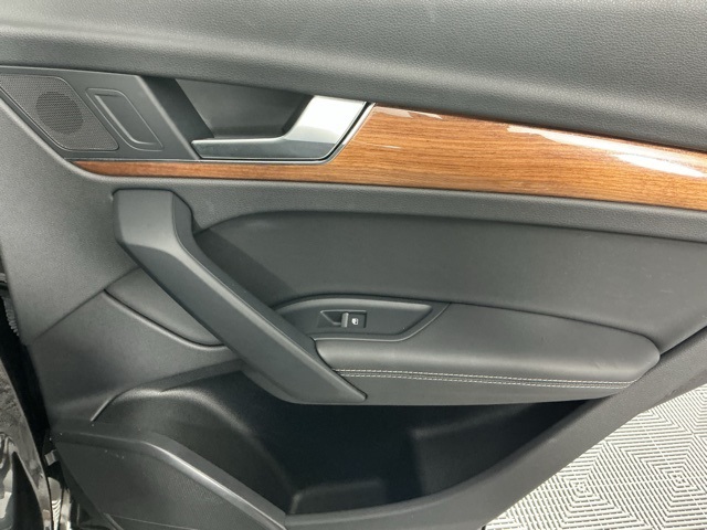 used 2021 Audi Q5 car, priced at $23,949