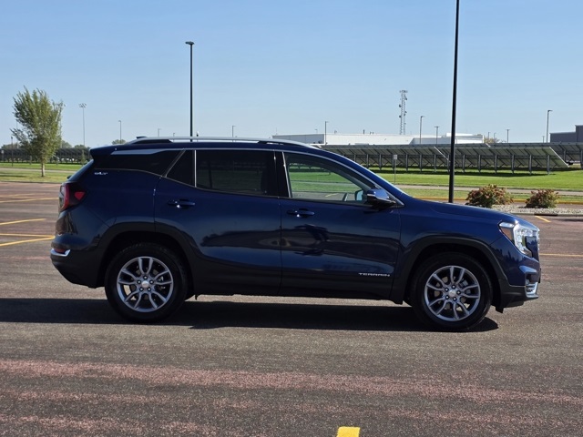 2023 GMC Terrain AWD SLT