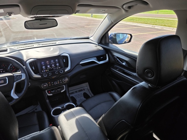 2023 GMC Terrain AWD SLT