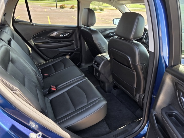 2023 GMC Terrain AWD SLT